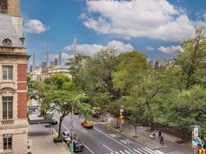 1050 5th Avenue 5D, New York NY 10028