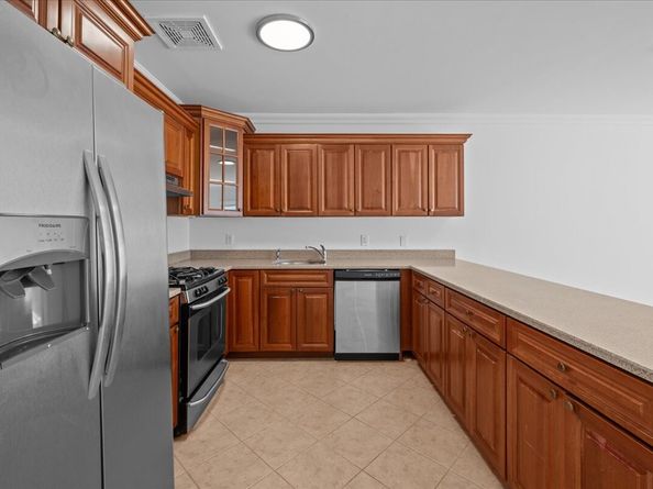 126 Beach 92 Nd Street 3C, Queens NY 11693