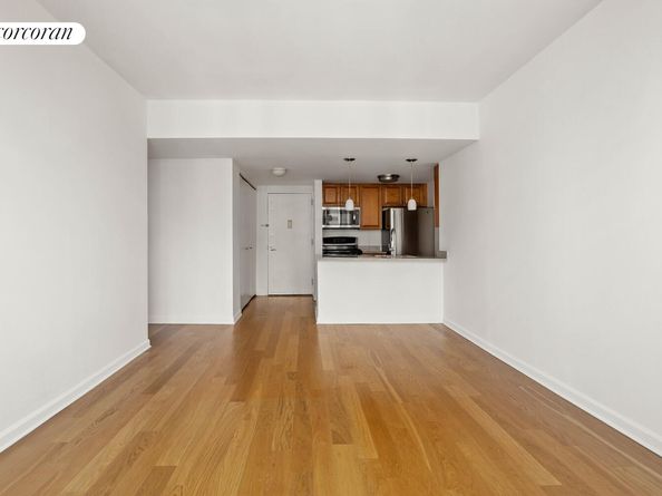 425 Main Street 14H, New York NY 10044