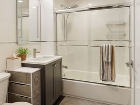 31-22 29th Street 4A, Queens NY 11106