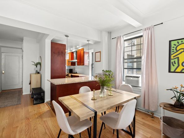 141 East 3rd Street 4B, New York NY 10009