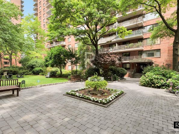 400 Central Park W 14R, New York NY 10025