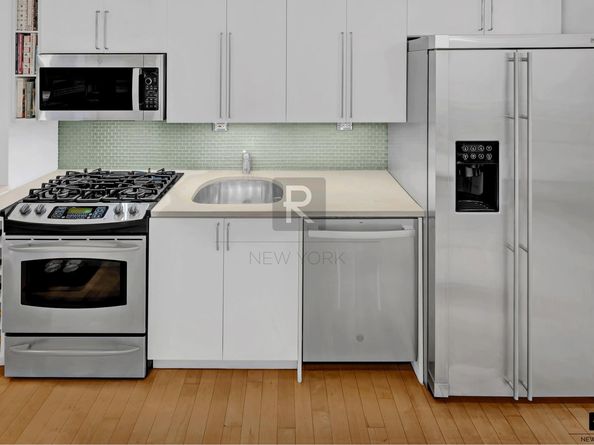 400 Central Park W 14R, New York NY 10025