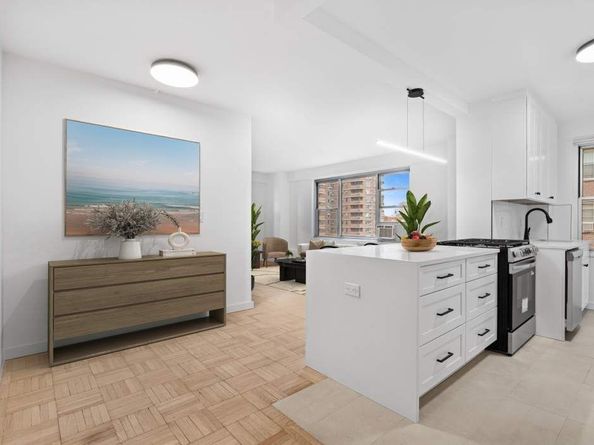 475 Fdr Drive L804, New York NY 10002