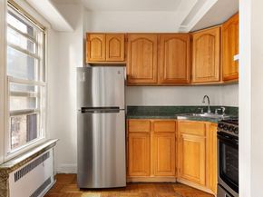 123 East 37th Street 8G, New York NY 10016