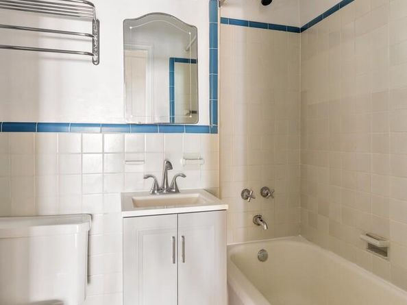 123 East 37th Street 8G, New York NY 10016