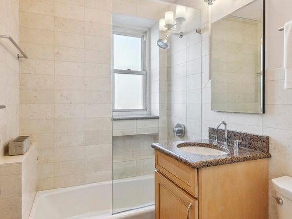 251 East 32nd Street 8HS, New York NY 10016