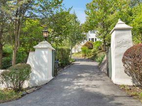 4621 Waldo Avenue, Bronx NY 10471