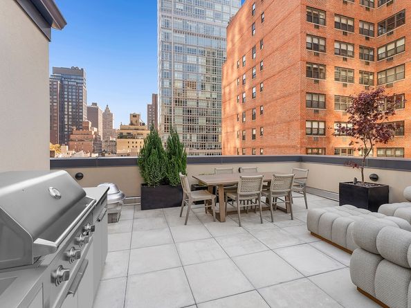 244 East 52nd Street 4C, New York NY 10022
