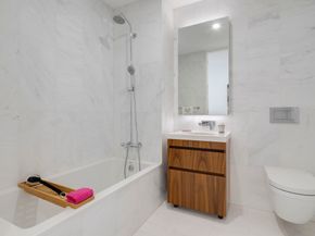 244 East 52nd Street 4C, New York NY 10022