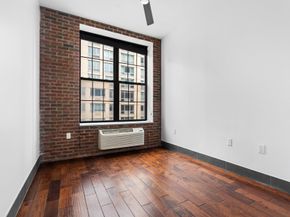 42-60 Crescent Street 5A, Queens NY 11101