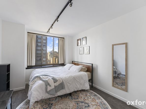 157 East 32nd Street 18B, New York NY 10016