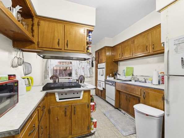 970 East 103rd Street, Brooklyn NY 11236