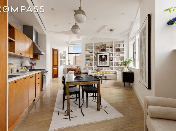 2 Cornelia Street 506, New York NY 10014