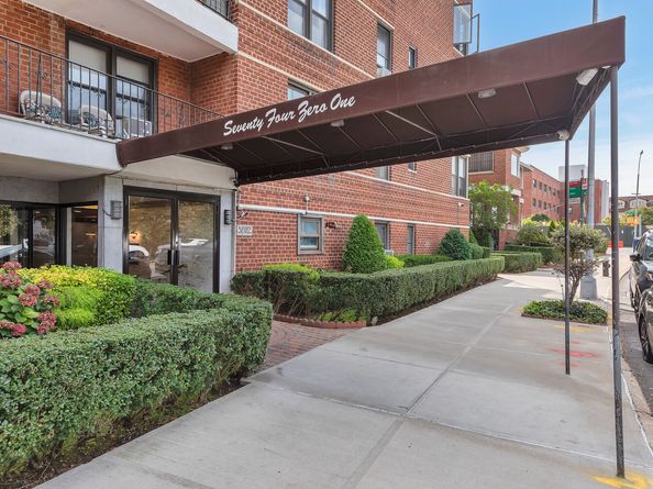 7401 Shore Road 2A, Brooklyn NY 11209