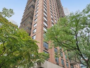 300 East 54th Street 22G, New York NY 10022