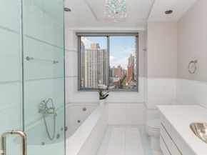 401 East 84th Street 15B, New York NY 10028