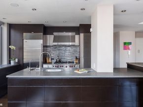 401 East 84th Street 15B, New York NY 10028