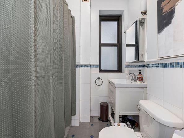 255 West 108th Street 2F, New York NY 10025