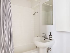 69 West 9th Street 10K, New York NY 10011