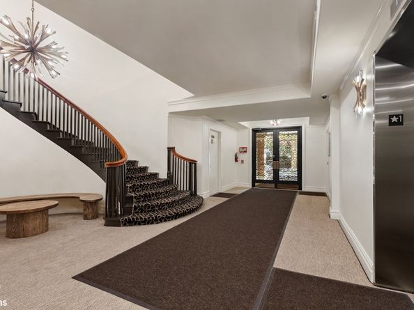 910 Union Street 1B, Brooklyn NY 11215