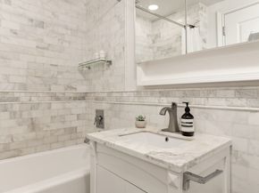 910 Union Street 1B, Brooklyn NY 11215