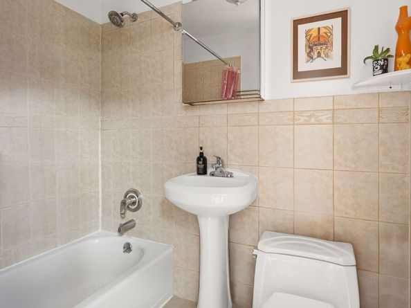 353 Warren Street, Brooklyn NY 11201