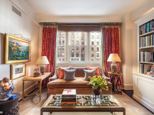 444 East 57th Street 3A, New York NY 10022