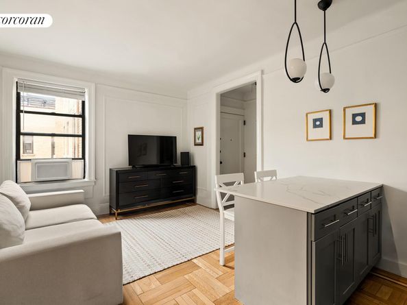 87 Barrow Street B6H, New York NY 10014