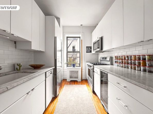 454 15th Street 3R, Brooklyn NY 11215