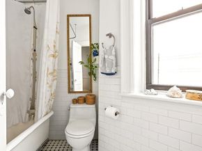 454 15th Street 3R, Brooklyn NY 11215