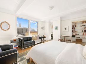 70 Remsen Street 8J, Brooklyn NY 11201