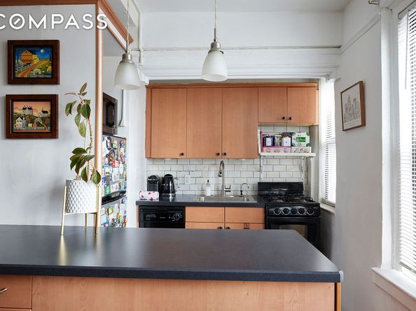 339 East 58th Street 9H, New York NY 10022