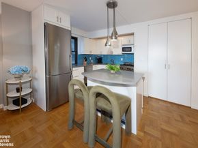 245 East 24th Street 9C, New York NY 10010