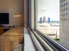 333 East 45th Street 12F, New York NY 10017