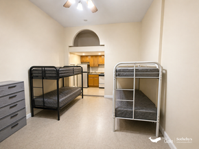 241 East 123rd Street 17, New York NY 10035