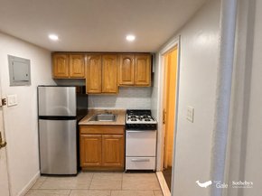 241 East 123rd Street 17, New York NY 10035