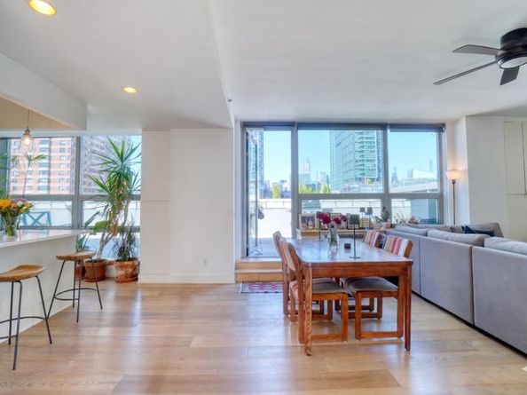 5-09 48th Avenue 7F, Queens NY 11101