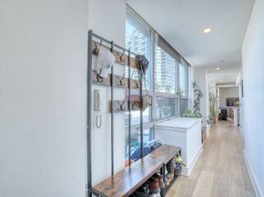 5-09 48th Avenue 7F, Queens NY 11101