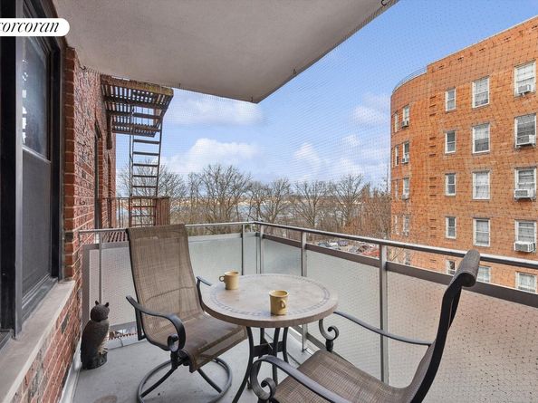 9511 Shore Road 405, Brooklyn NY 11209