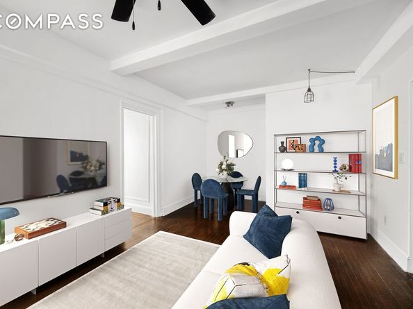 325 West 45th Street 205, New York NY 10036