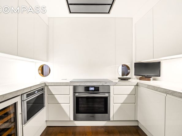 34 West 17th Street 6, New York NY 10011