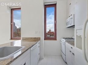 393 West 49th Street 6G, New York NY 10019