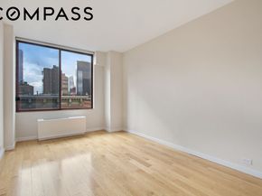 393 West 49th Street 6G, New York NY 10019