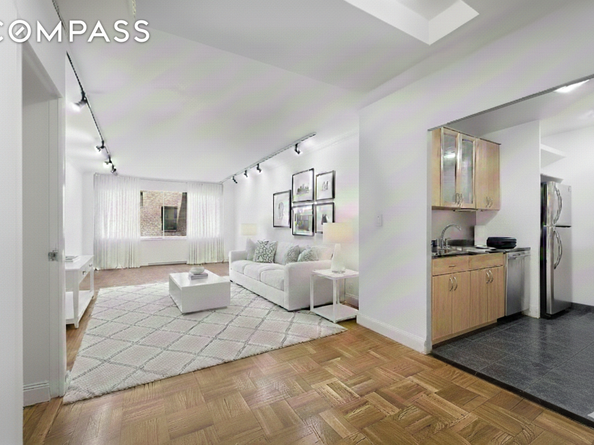 333 East 69th Street 3A, New York NY 10021