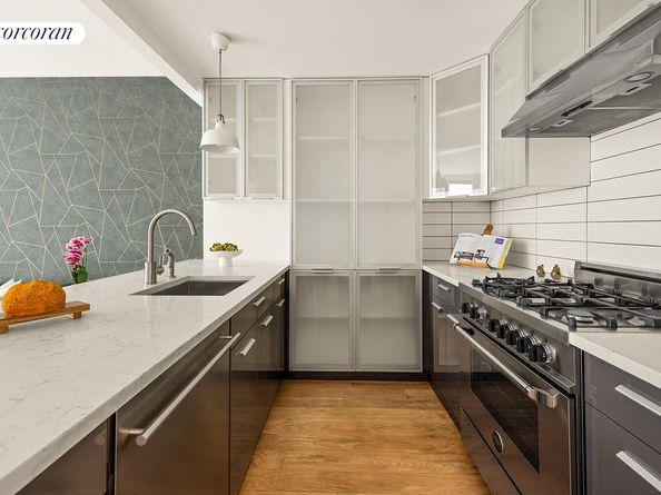 143 Meserole Street 2B, Brooklyn NY 11206