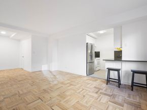 30 West 60th Street 7S, New York NY 10023