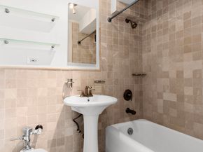 200 East 16th Street 14K, New York NY 10003