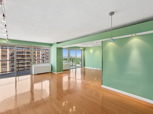 18-15 215th Street 15L, Queens NY 11360