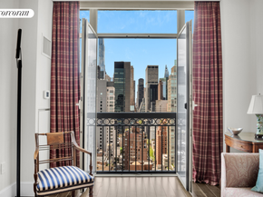 400 East 51st Street 25A, New York NY 10022